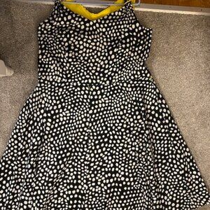 Simple & Stylish Shift Polka Dot Dresses Fit and Flare Styling.